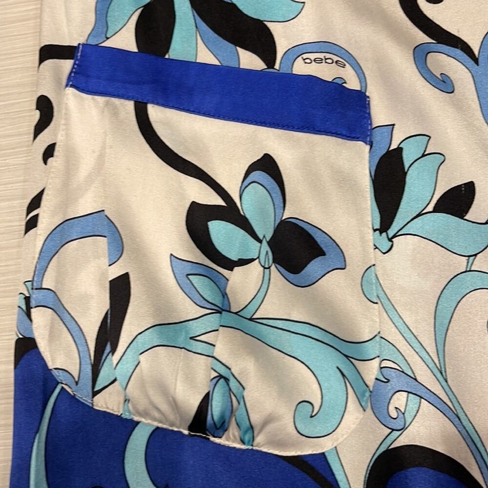 Bebe Boho Top Euc With Front Pockets - image 5